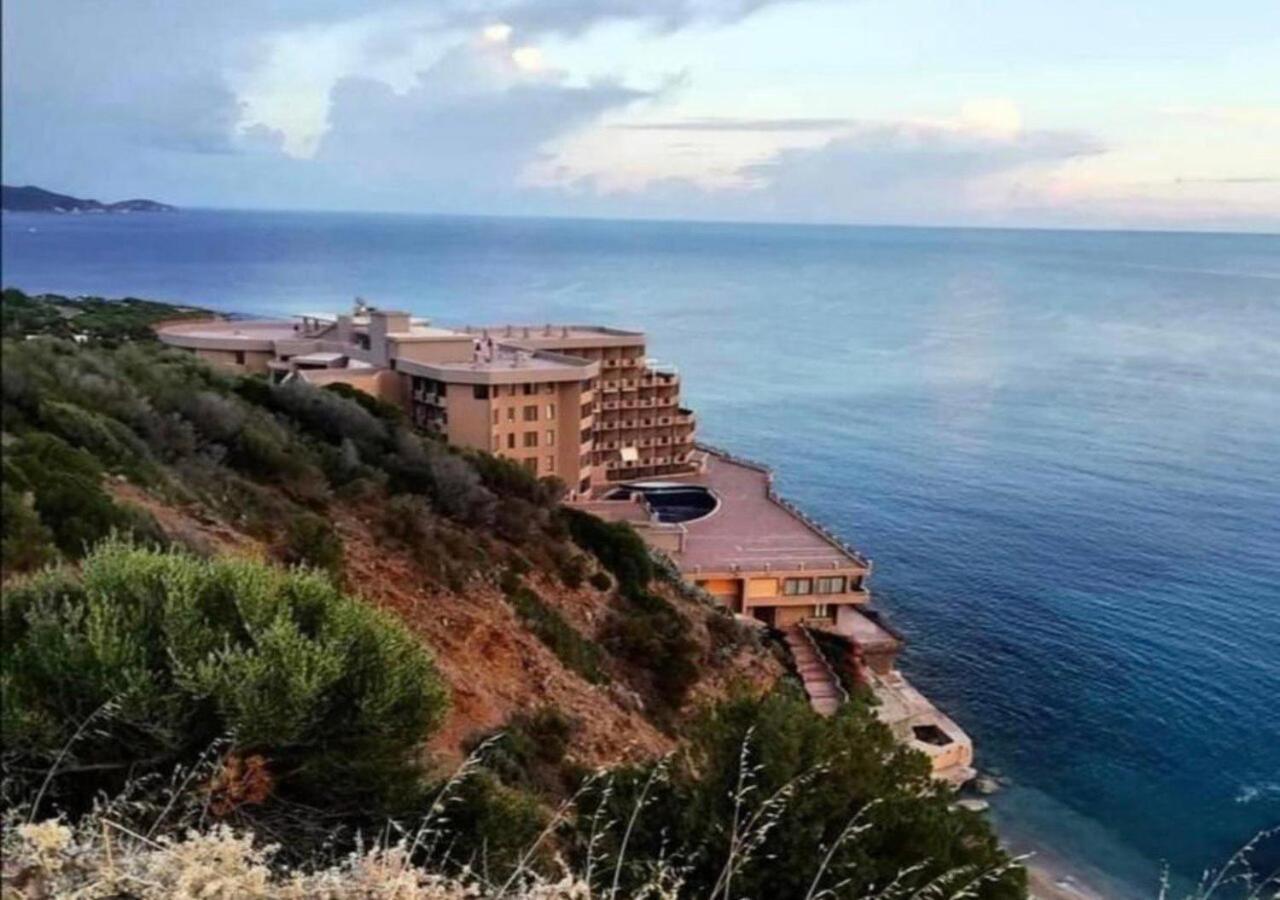 Appartamento Sul Mare Teulada Ngoại thất bức ảnh